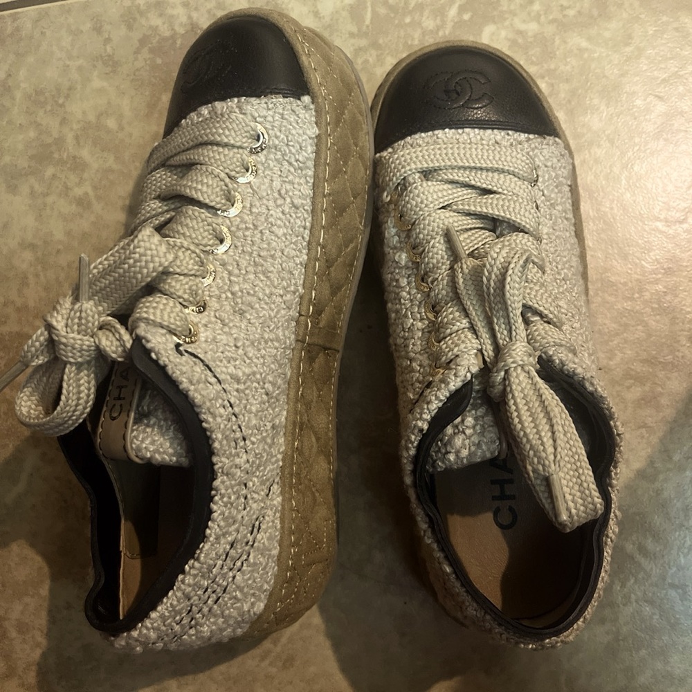 Chanel low/high top black 36 sneakers